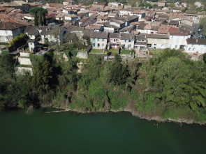 Maison en Vente à Lisle-sur-tarn / 6 pièces 168m2